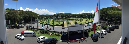 View from Malang's City hall!